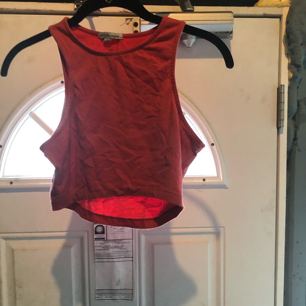crop top